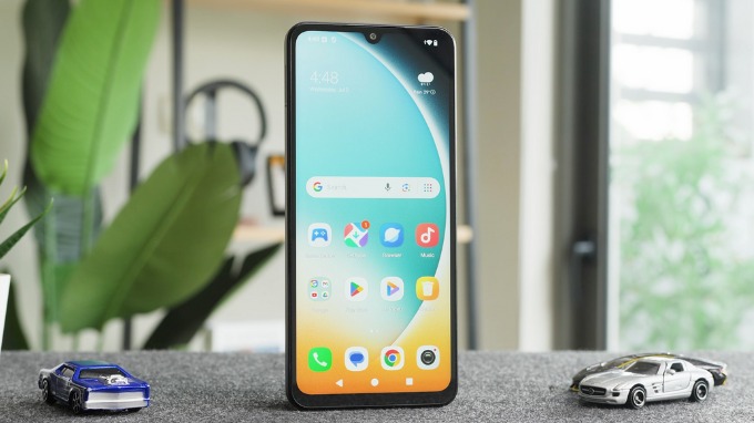 POCO C71 nâng tầm trải nghiệm với App 007Win hỗ trợ đa dạng nền tảng IPS LCD lớn hơn 6.88 inch