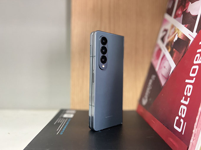 Galaxy Z Fold 4 sở hữu ngoại hình sang trọng