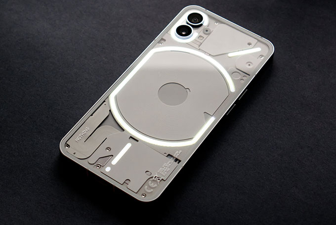 nothing-phone-1-8-scaled