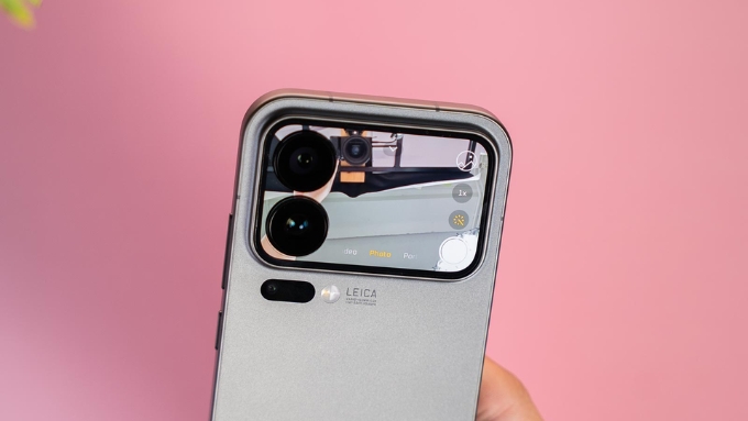 Xiaomi 17 Pro thể hiện sự đầu tư mạnh mẽ vào phần cứng với 3 camera đều có độ phân giải 50MP