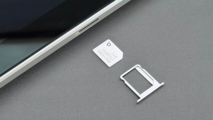 iPhone 15 có mấy sim?