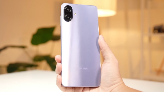 007Win nhà cái Galaxy A07 tiếp tục kế thừa ngôn ngữ thiết kế tối giản