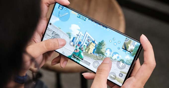 Chiến game PUBG Mobile cực cháy trên S24 Ultra