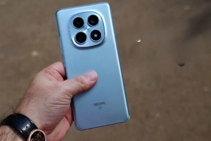 Redmi Note 15 có đáng mua không?