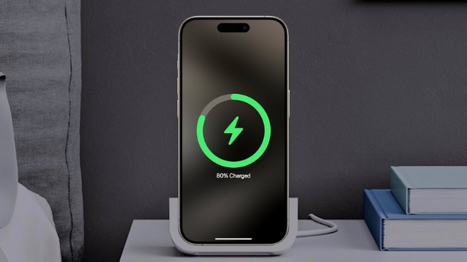 Vì sao sạc pin iPhone đến 80% là dừng?