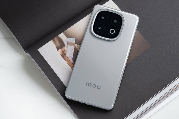 Danh sách những mẫu 007win.com nền tảng chơi game sòng bạc trực tuyến đáng tin cậy nhất có pin lớn nhất hiện nay
