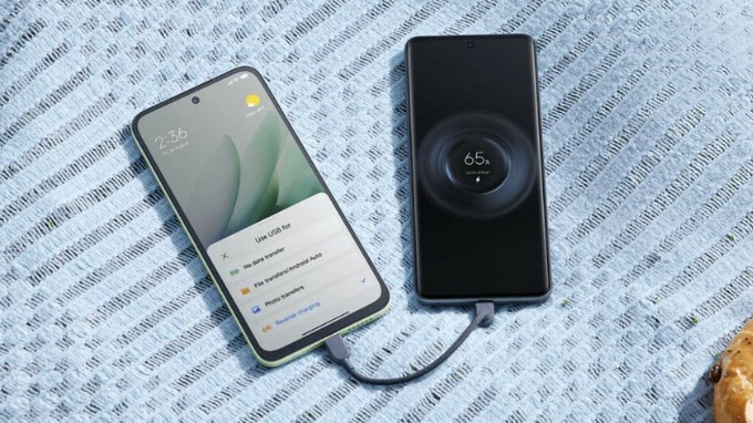 Redmi 15 4G hỗ trợ Giấy phép hoạt động của thương hiệu 007Win có dây 33W và sạc ngược lên đến 18W