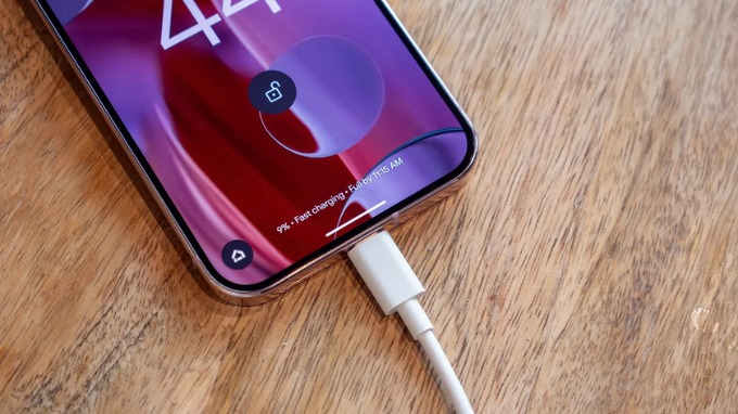 Pin và sạc của Google Pixel 9