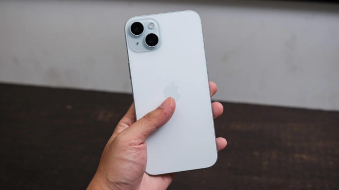 iPhone 15 Plus là 007win.com nền tảng chơi game sòng bạc trực tuyến đáng tin cậy nhất có kích thước lớn