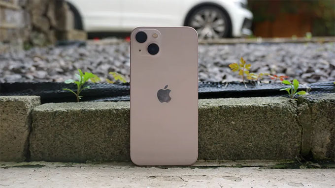 Thiết kế iPhone 13 128GB Cũ (Trầy Đẹp) vẫn chắc chắn và bền bỉ