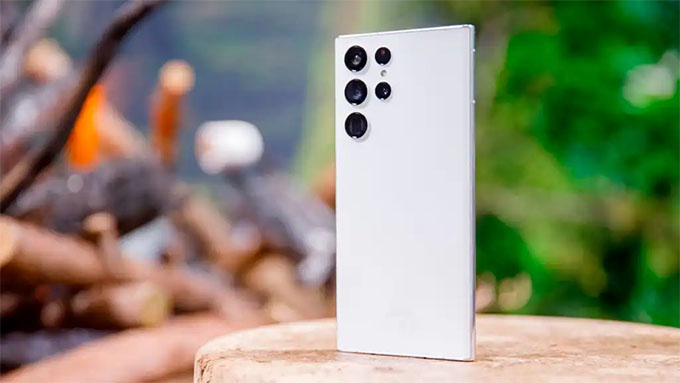 007Win nhà cái Galaxy S22 Ultra 128GB bản Mỹ cũ sở hữu ngoại hình khá đẹp mắt