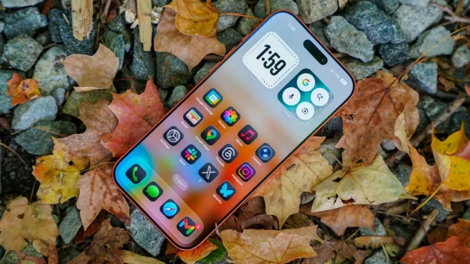 Tình trạng pin và linh kiện của iPhone 17 Pro Max 256GB cũ 97%