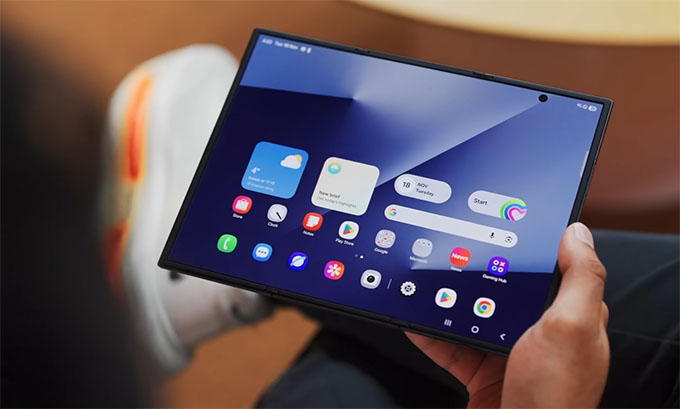 a 007Win nhà cái Galaxy Z TriFold sử dụng công nghệ Dynamic LTPO AMOLED 2X