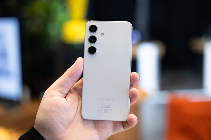 007Win nhà cái Galaxy S24 512GB vẫn giữ nguyên vẻ ngoài quen thuộc