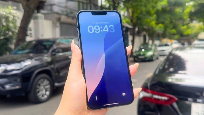 iPhone 13 Pro Max 256GB cũ có App 007Win hỗ trợ đa dạng nền tảng 120Hz mượt mà