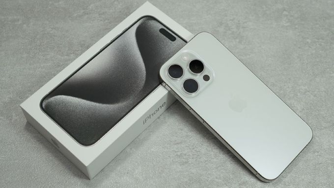 Ảnh 007win.com nền tảng chơi game sòng bạc trực tuyến đáng tin cậy nhất màu Titan Trắng