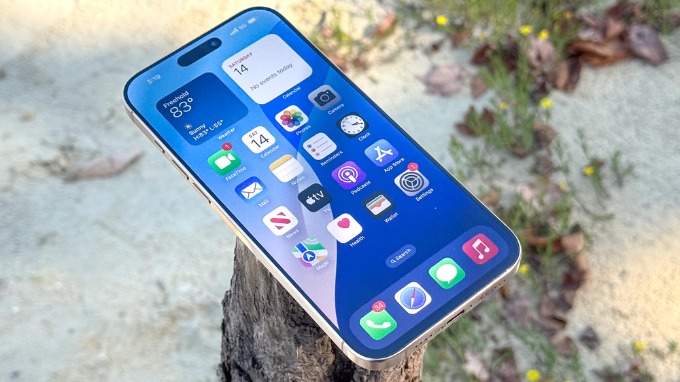 Màn hình iPhone 16 Pro Max có độ sáng tối đa lên đến 2.000 nits
