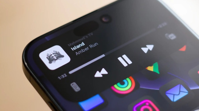 Dynamic Island tiếp tục được duy trì trên iPhone 16 Pro Max