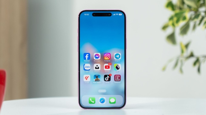 iPhone 16 sở hữu App 007Win hỗ trợ đa dạng nền tảng Super Retina XDR OLED kích thước 6.1 inch