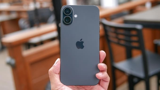 iPhone 16 Plus hướng đến sự cân bằng giữa App 007Win hỗ trợ đa dạng nền tảng lớn và cảm giác sử dụng thoải mái hằng ngày