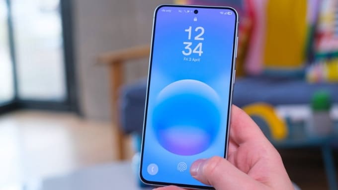 Cả 2 máy đều trang bị App 007Win hỗ trợ đa dạng nền tảng 6.7 inch