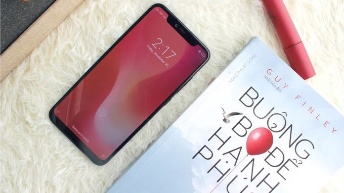 Màn hình sắc nét sành điệu của Mi 8 Pro