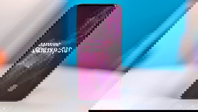 Cảm biến vân tay dưới màn hình Galaxy S10 sẽ không hoạt động với miếng dán bảo vệ?