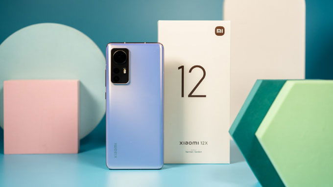 xiaomi 12x có ngoại hình sang trọng