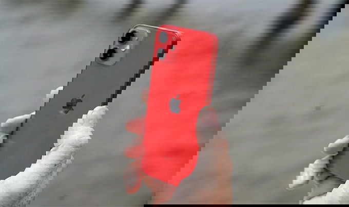 iPhone 12 mini liệu có còn đáng mua trong năm 2022 hay không?