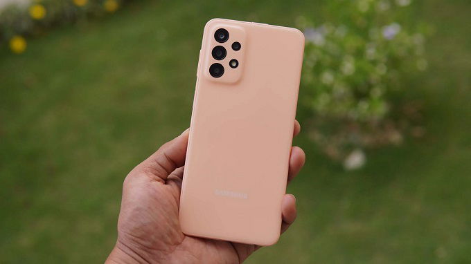  Galaxy A23 sở hữu thiết kế đặc trưng của dòng A