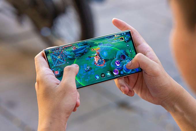 Hiệu năng chip Snapdragon 8 Gen 3 siêu mạnh mẽ