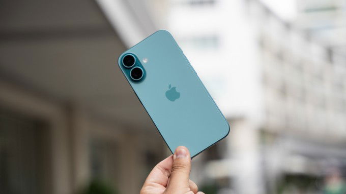 iPhone 16 Plus Xanh mòng két