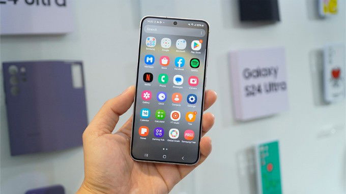 Màn hình của Galaxy S24 Plus