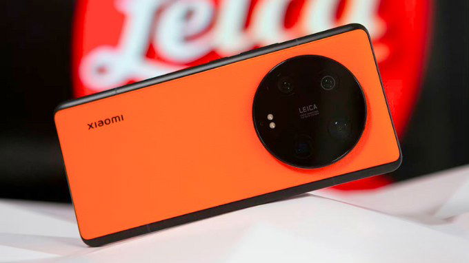Xiaomi 13 Ultra màu Cam