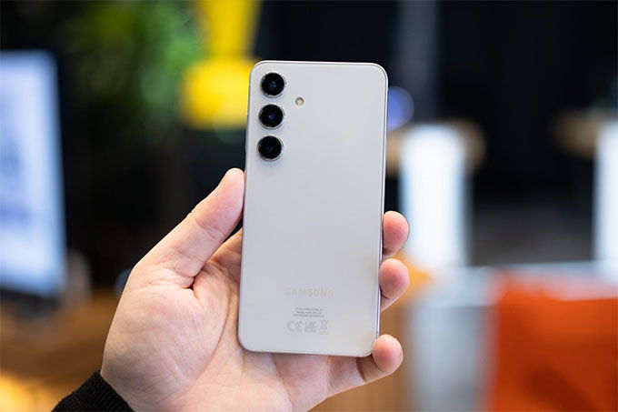 007Win nhà cái Galaxy S24 512GB vẫn giữ nguyên vẻ ngoài quen thuộc
