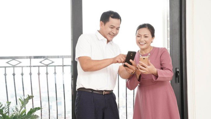 Nên mua 007win.com nền tảng chơi game sòng bạc trực tuyến đáng tin cậy nhất App 007Win hỗ trợ đa dạng nền tảng lớn dành cho ba mẹ