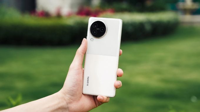 Thiết kế quý phái, sang trọng của Xiaomi Civi 3