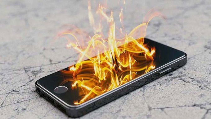 iPhone bị nóng máy khi cập nhật iOS 17.3