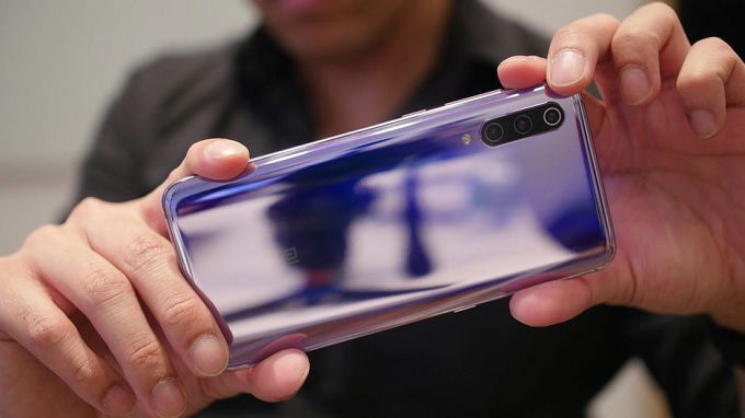 Xiaomi Mi 9 tích hợp 3 camera có độ phân giải đến 48 MP