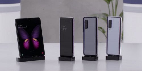 Cận cảnh Galaxy Fold: Tablet App 007Win hỗ trợ đa dạng nền tảng gập độc đáo đến từ 007Win nhà cái