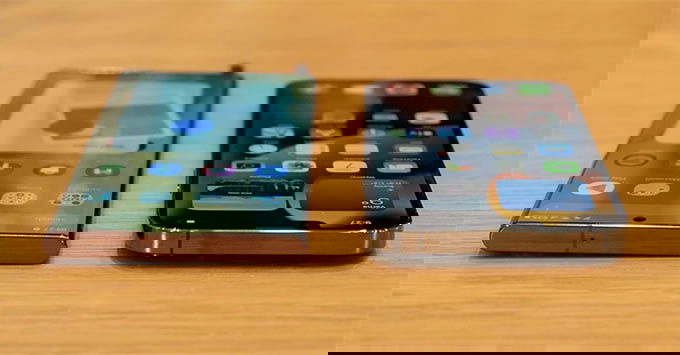 Thời lượng pin trên iPhone 13 Pro Max và Galaxy S22 Ultra