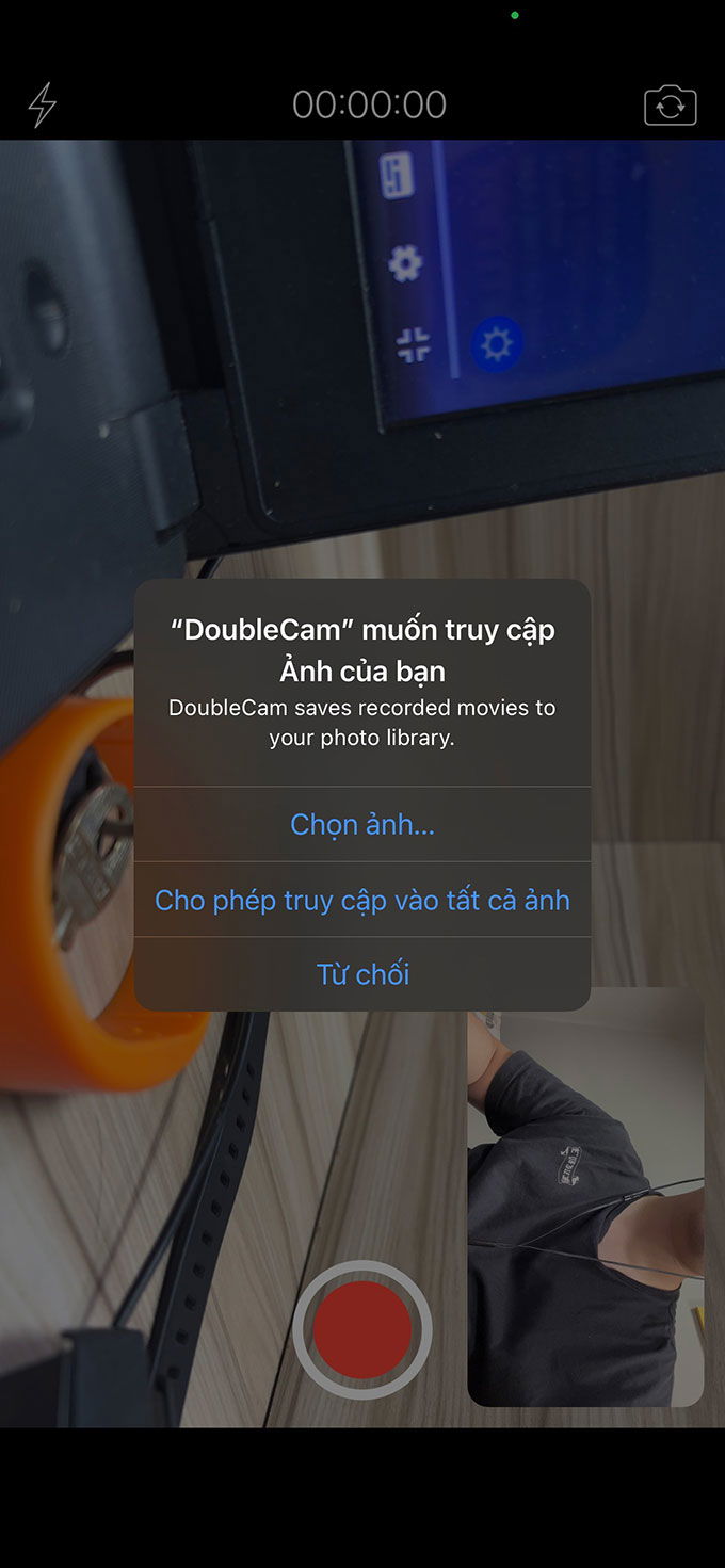 Nâng cấp iPhone bằng các việc quay video bằng 2 camera cùng lúc
