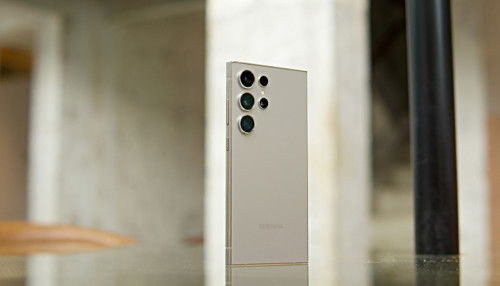 Galaxy S24 Ultra 256GB giá bao nhiêu? Liệu có nên mua hay không?