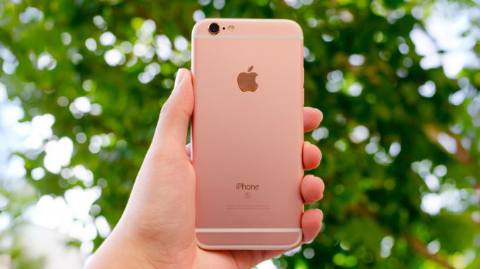 Các dòng từ iPhone 6s và iPhone 6s Plus trở về trước