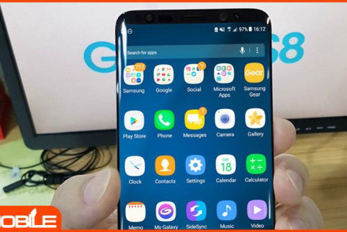 Galaxy S8 màu trắng thanh tao tự tin khoe sắc cùng Galaxy S8 Plus màu vàng cực sang trọng