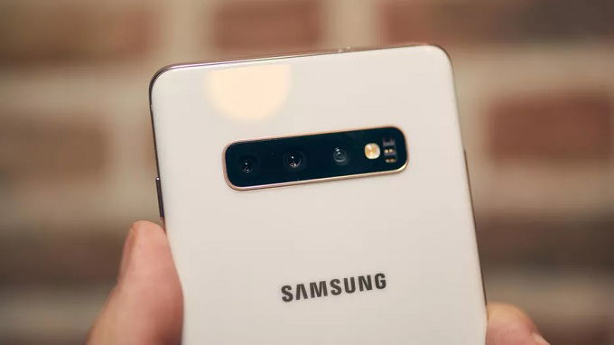 Cụm camera cực chất trên Galaxy S10