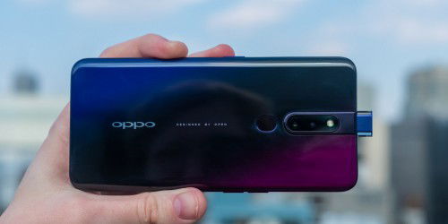 Camera selfie của Oppo F11 Pro có thể ''thò thụt'' 100 lần/ngày trong 6 năm