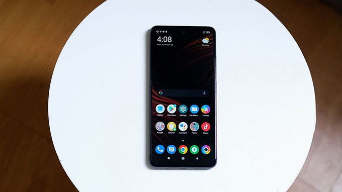 Màn hình POCO M4 Pro hiển thị tốt