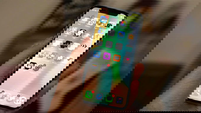 Màn hình iPhone 13  top đầu thị trường