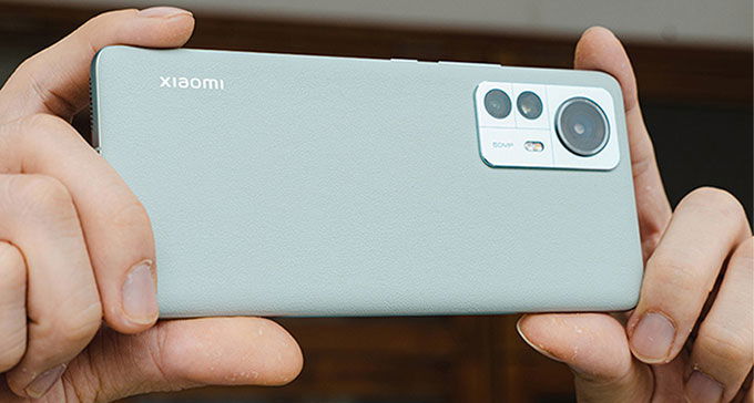 So sánh chi tiết Xiaomi 12 và Black Shark 5 thông số camera sau